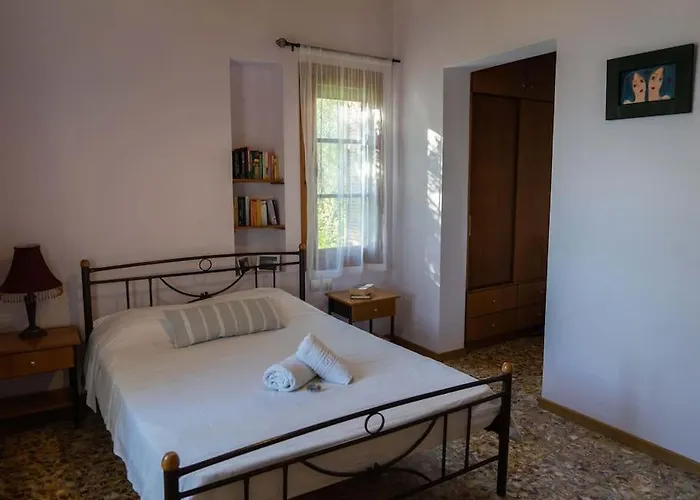 Holiday home Andromachi *